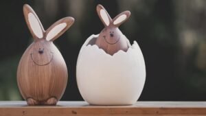 Blog 6 Créez une ambiance unique pour votre événement de Pâques avec une salle équipée