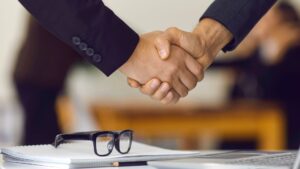 Blog 70 Organisez un événement client ou partenaire dans une salle équipée de technologies de pointe